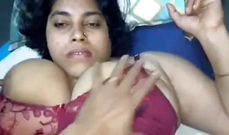 सुंदर ट्रांसुखा सेक्सी मूवी बफ