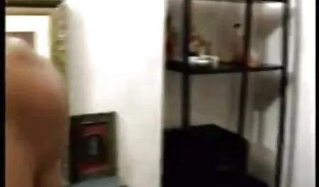एक महिला की आत्मा में छिपे हुए सेक्सी फिल्म वीडियो में हिंदी में कैम