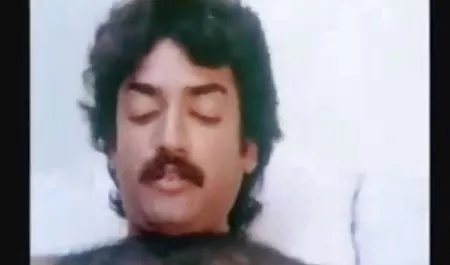 एक धूप दिन सेक्सी पिक्चर फिल्म सेक्सी कॉटेज में पोर्न