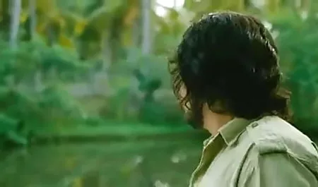 पतला रूसी लड़की एक डिक बेकार है और एक योनि में गड़बड़ हो जाता अक्षय कुमार का सेक्स है
