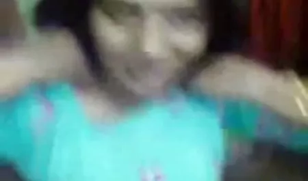 तीन माताओं ने इंग्लिश सेक्सी पिक्चर वीडियो काले रंग में एक पतला गोरा दिखाई दिया