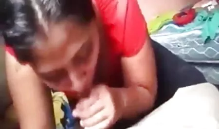 एक सेक्सी पिक्चर इंग्लिश सेक्सी busty श्यामला के साथ सुपर सेक्स