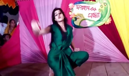 पिताजी ने खिड़की में सेक्सी फिल्म गर्ल फंसी बेटी की चुदाई की