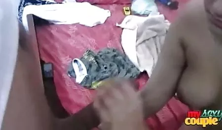तीन सदस्यों के बीच फटे, बच्चे ने सभी सेक्सी मूवी सेक्सी पिक्चर को संतुष्ट किया