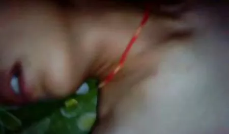 हम मास्को की सड़कों पर सेक्सी फिल्म दिखाओ हिंदी में लड़कियों को गोली मारते हैं