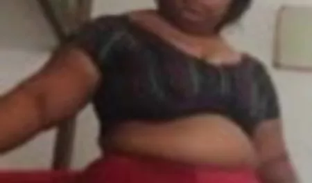 भूखी चूत इंग्लिश फिल्म सेक्सी वीडियो में