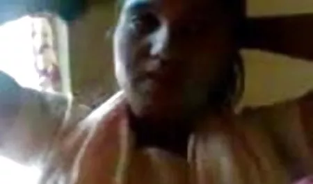 लड़की बाथरूम में डिक बेकार है पिक्चर इंग्लिश सेक्सी