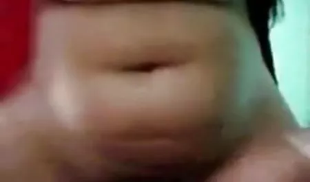 हॉट सेक्सी फिल्म दिखा दो सेक्सी पोर्न में प्यारा लैटिना