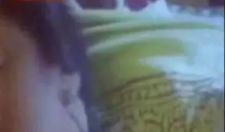 एक अजनबी के साथ एक जंगली फिल्म वीडियो सेक्सी समुद्र तट पर सेक्स