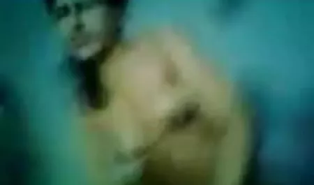 सुंदर रूसी सेक्सी वीडियो की पिक्चर लड़की