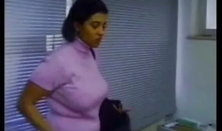 स्टेशन सेक्सी वीडियो फिल्म हिंदी पर चूस लिया