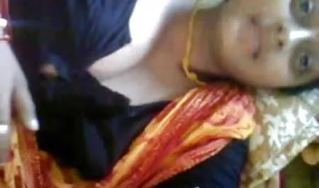 दो हिंदी सेक्सी पिक्चर फिल्म नशे में गर्लफ्रेंड गड़बड़ उसकी कुटीर में