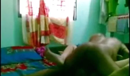 वीडियो सेक्सी फिल्म दिखाइए वीडियो में पर सुंदर blowjob