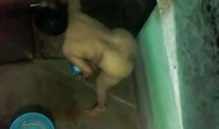 रूसी लड़की ने अपने प्रेमी के सामने आत्मसमर्पण कर दिया सेक्सी फिल्म वीडियो में भोजपुरी