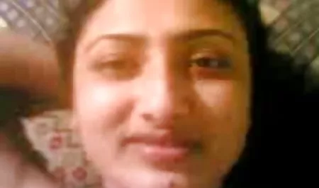 शॉर्टहैर्ड एशियन गड़बड़ विथ कैंसर सनी लियोन का सेक्सी ब्लू फिल्म