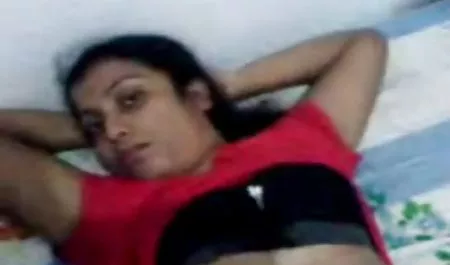 फूहड़ सेक्सी फिल्म हिंदी में वीडियो फूहड़