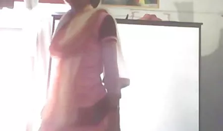 लड़की हिंदी मूवी फिल्म सेक्सी का जन्मदिन