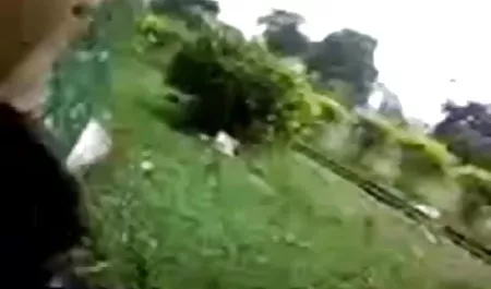 एक पतली सेक्सी पिक्चर इंग्लिश लड़की के साथ घर का बना वीडियो