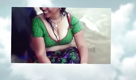 हॉट सेक्स सेक्स सेक्सी फिल्म सुंदरियां तस्वीरें लेती हैं और एक दूसरे को दुलार करती हैं