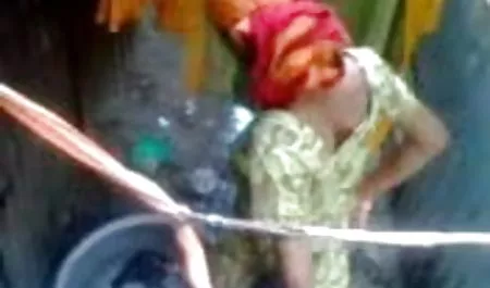 परिपक्व एमआईएलए डिक आउटडोर सेक्सी फिल्म अंग्रेज वाली बेकार है
