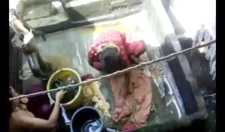 बीयर आलिया की सेक्सी फिल्म के साथ रूसी आउटडोर सेक्स