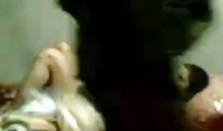 स्ट्रेचिंग के साथ फिस्टिंग चूत सेक्सी फिल्म वीडियो वीडियो