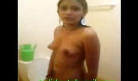 हमेशा मेरी गांड में ही झड़ता हिंदी ब्लू सेक्सी हिंदी है