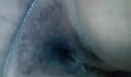 सुंदर काजोल की सेक्सी फिल्म सेक्स के लिए विशाल बेडरूम