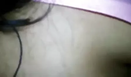 उच्च में घर ट्रिपल सेक्सी मूवी पर हस्तमैथुन