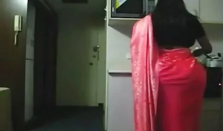 हमारे सेक्सी दिखाइए फिल्म पास सर्दियों है, और उनके पास गर्मी है