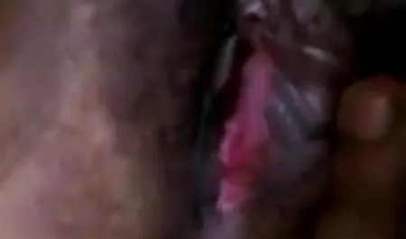 रूसी सुंदरता ने एक सेक्सी फिल्म फुल लंबा मुर्गा चुना है