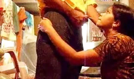 पति सेक्सी फिल्म सेक्सी फिल्म हिंदी में वेश्या को धोखा दिया