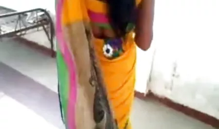 Blowjob और योनि सेक्सी हीरोइन फिल्म मुखमैथुन के साथ किशोर सेक्स