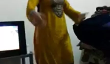 रूसी गन्दी सेक्सी फिल्म छात्र