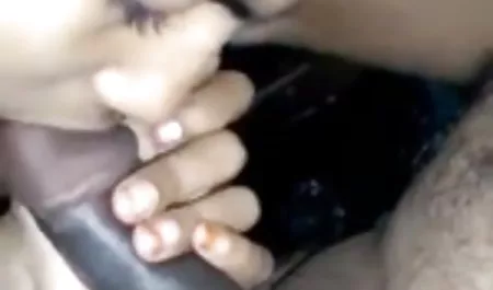 लड़कियों के साथ डेप्रिवेटेड पार्टी बढ़िया सेक्सी फिल्म दिखाओ