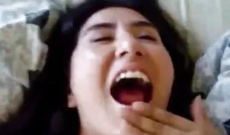 सेक्स के लिए पैसे की पेशकश की हिंदी मूवी पिक्चर सेक्सी