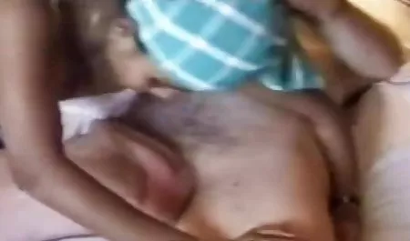 एक वीडियो सेक्सी पिक्चर वीडियो सेक्सी पिक्चर बूढ़े आदमी से एक कमरा किराए पर लेने वाला छात्र तरह से भुगतान करता है