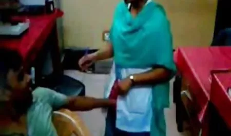 कमबख्त सेक्सी मूवी बीपी वीडियो जवान गर्लफ्रेंड